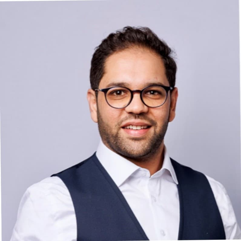 Dr. Abdelfeteh Sadok